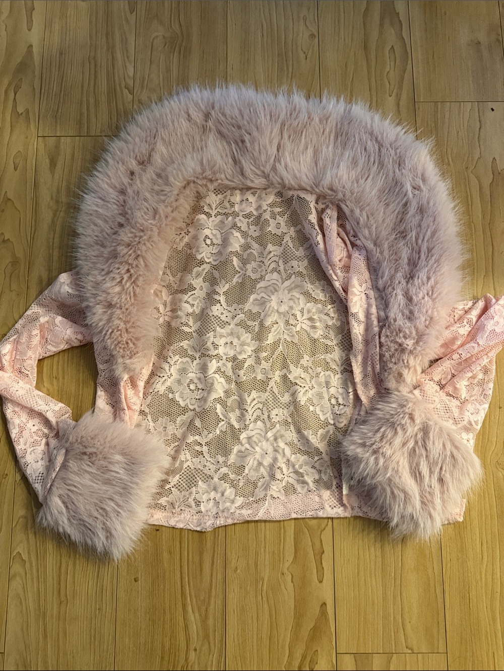 Lace & Faux Fur Pink Women's Jacket